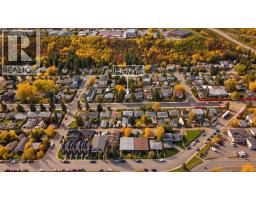 3pc Bathroom - 8119 34 Avenue Nw, Calgary, AB T3B1P8 Photo 7