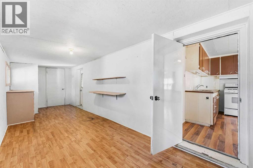 10, 831 2nd Avenue, Bassano, Alberta, T0J0B0 — thumbnail 4