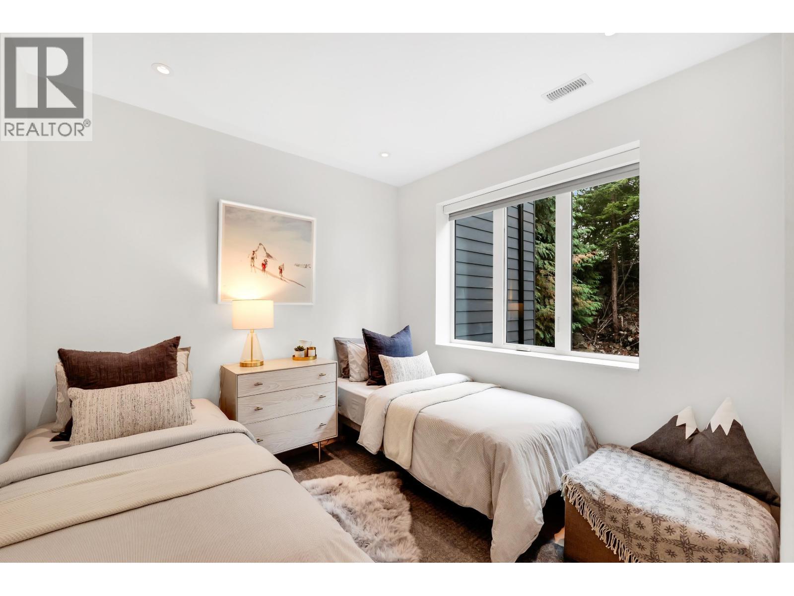 Photo of 2242 ASPEN DRIVE 17