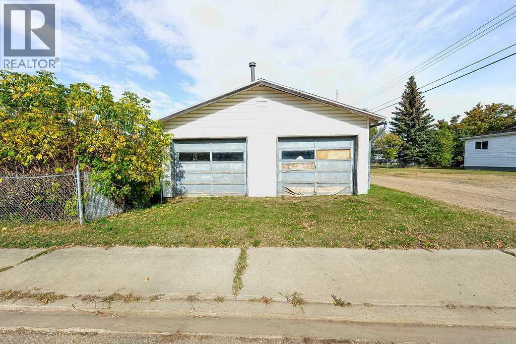 5201 50 Street - Image 30