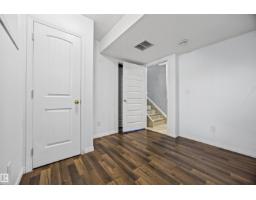 9626 106 Av Nw, Edmonton, AB T5H0N4 Photo 34