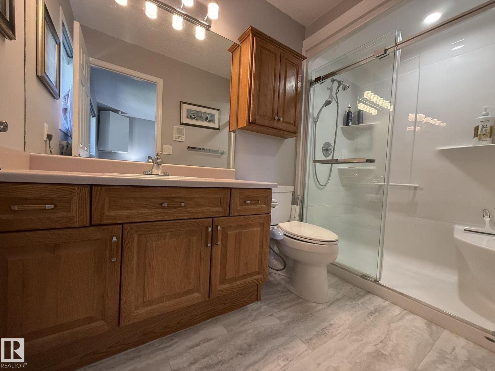 15812 133 ST NW - 23