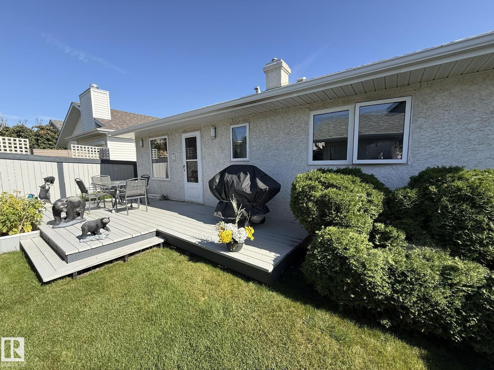 15812 133 ST NW - 54