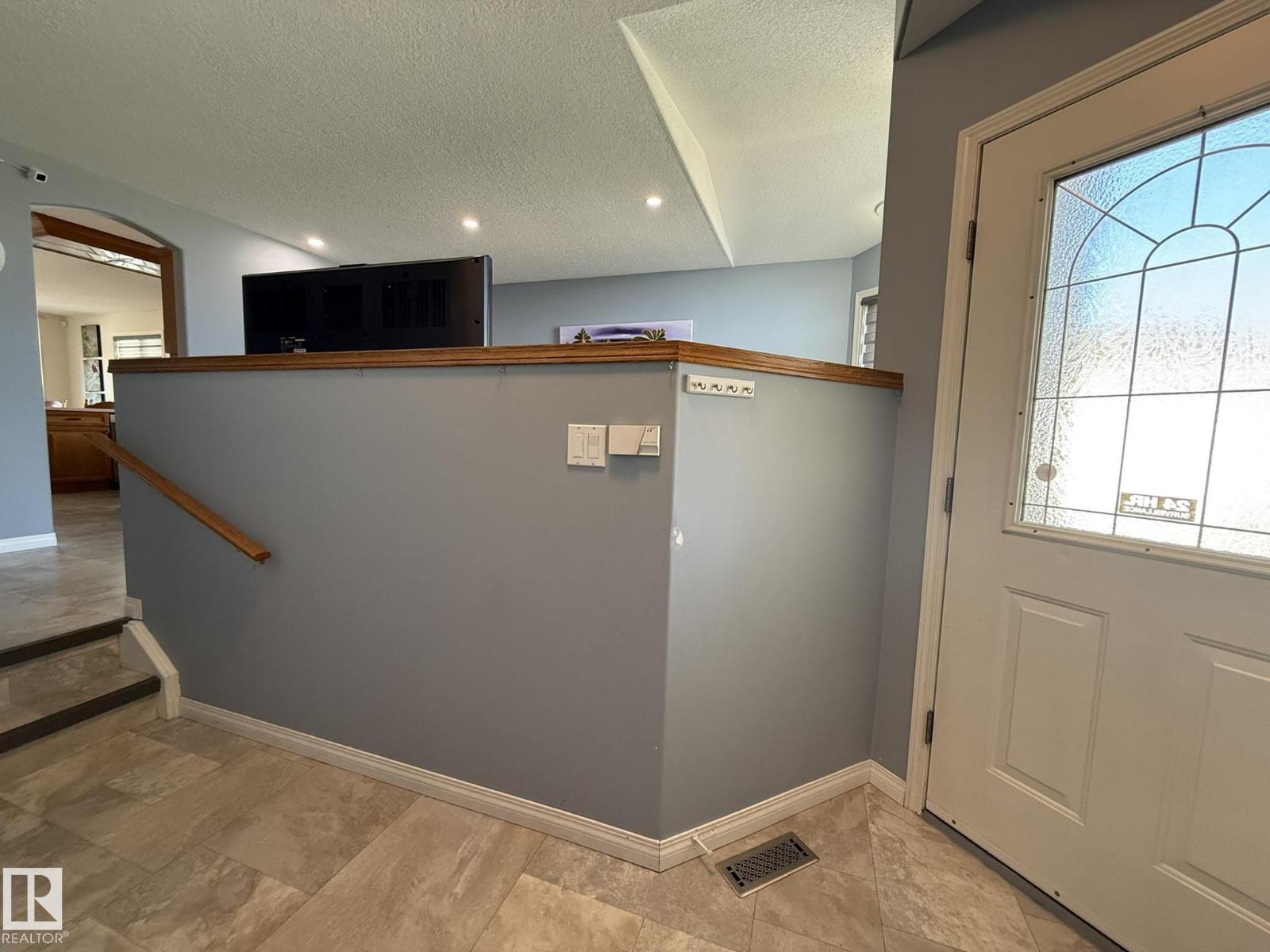 15812 133 ST NW - Image 8