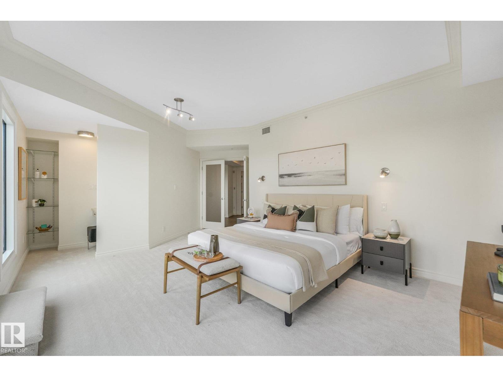 #902 10108 125 ST NW - Image 24