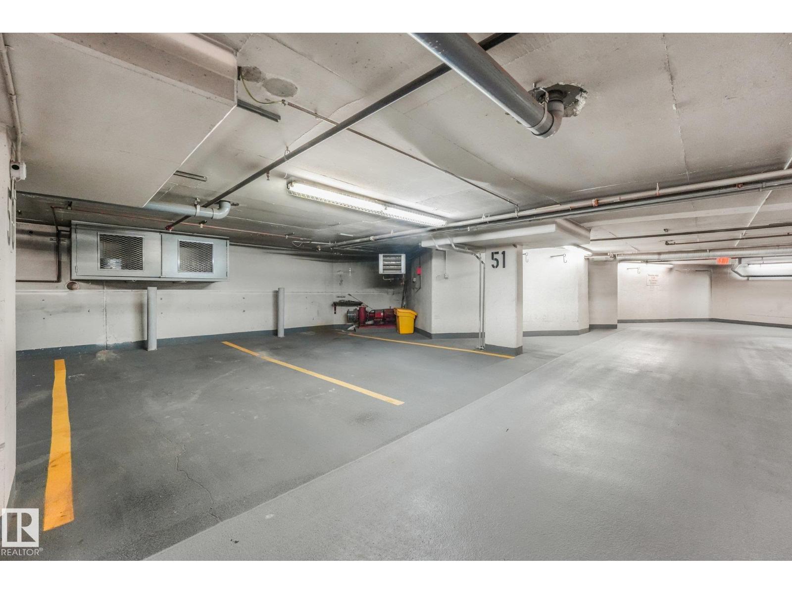 #902 10108 125 ST NW - 68