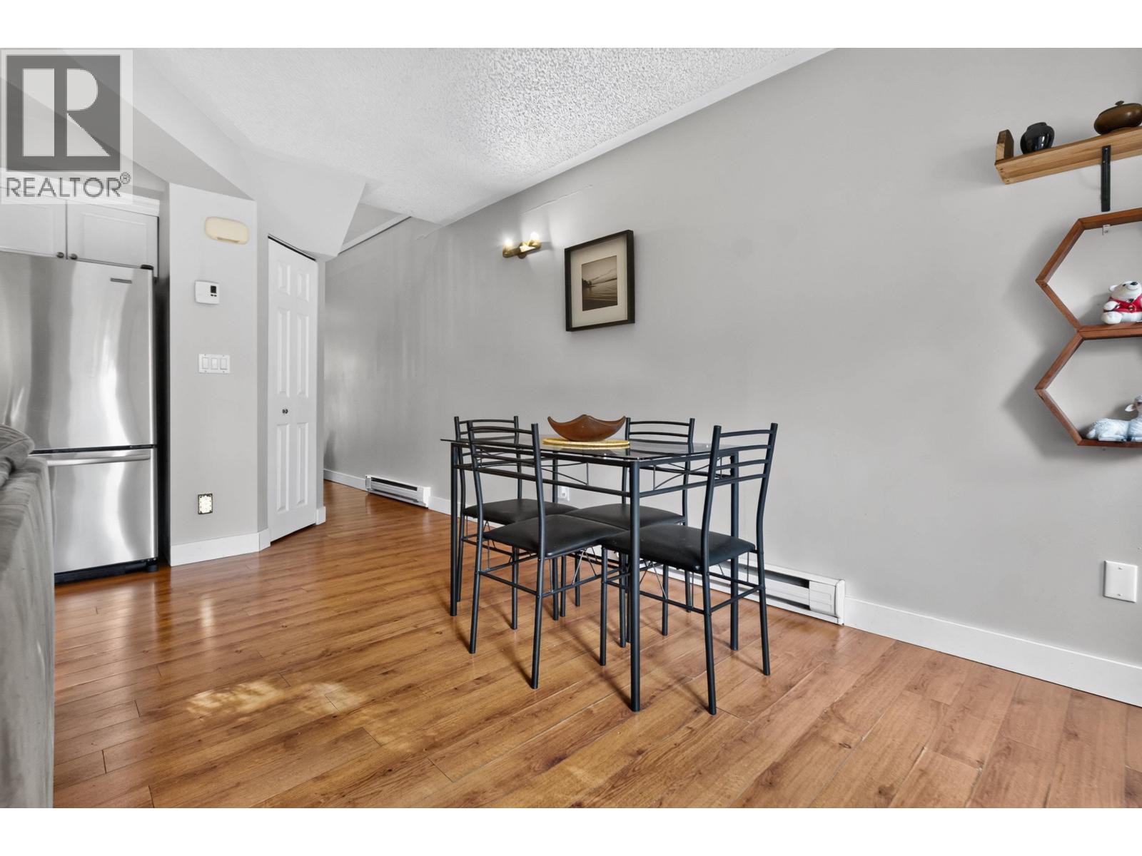 Photo of 4801 TURNBUCKLE WYND 11