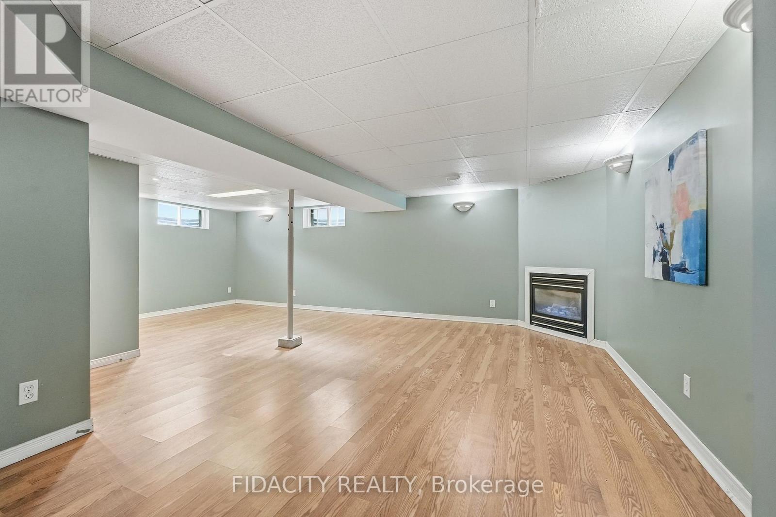 34 STINSON AVENUE - 17