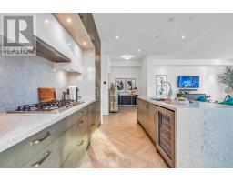 711 - 455 Wellington Street W, Toronto, ON M5V0V8 Photo 18