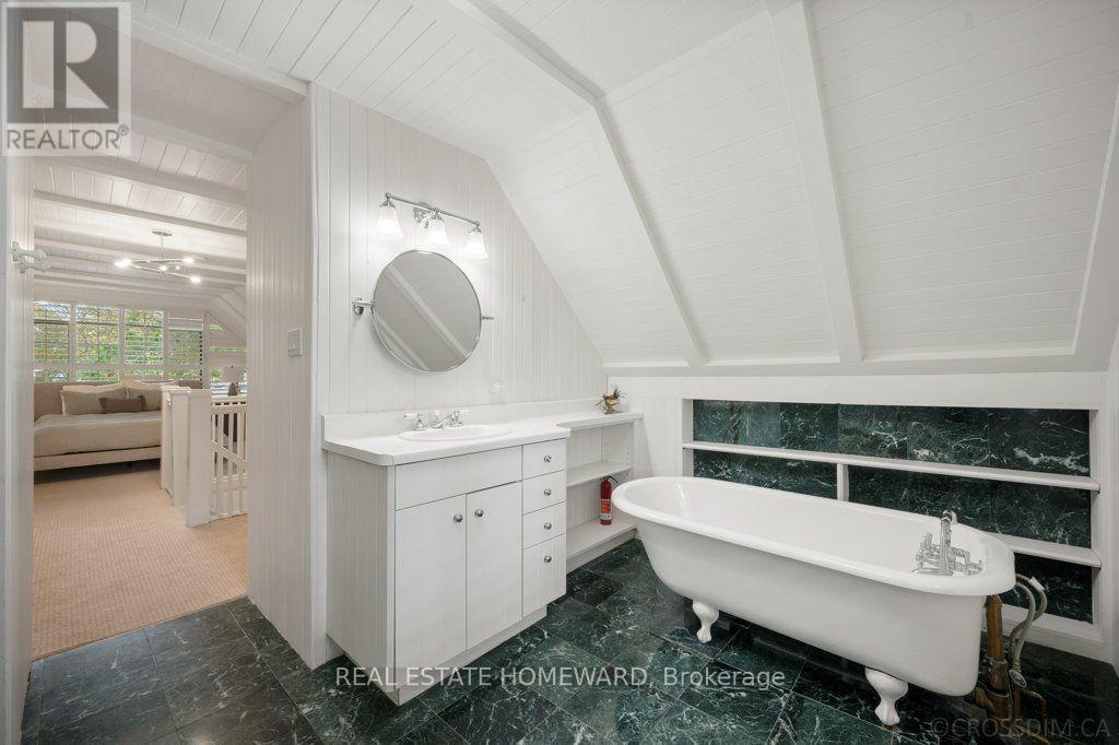 69 WALMSLEY BOULEVARD - Image 43