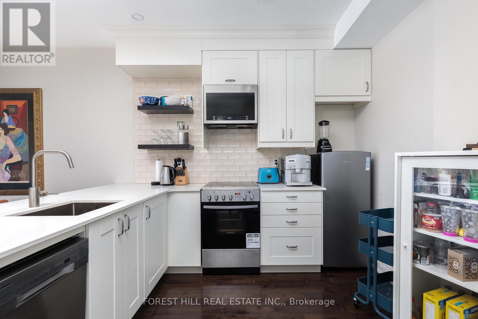 105 BALMORAL AVENUE - 21