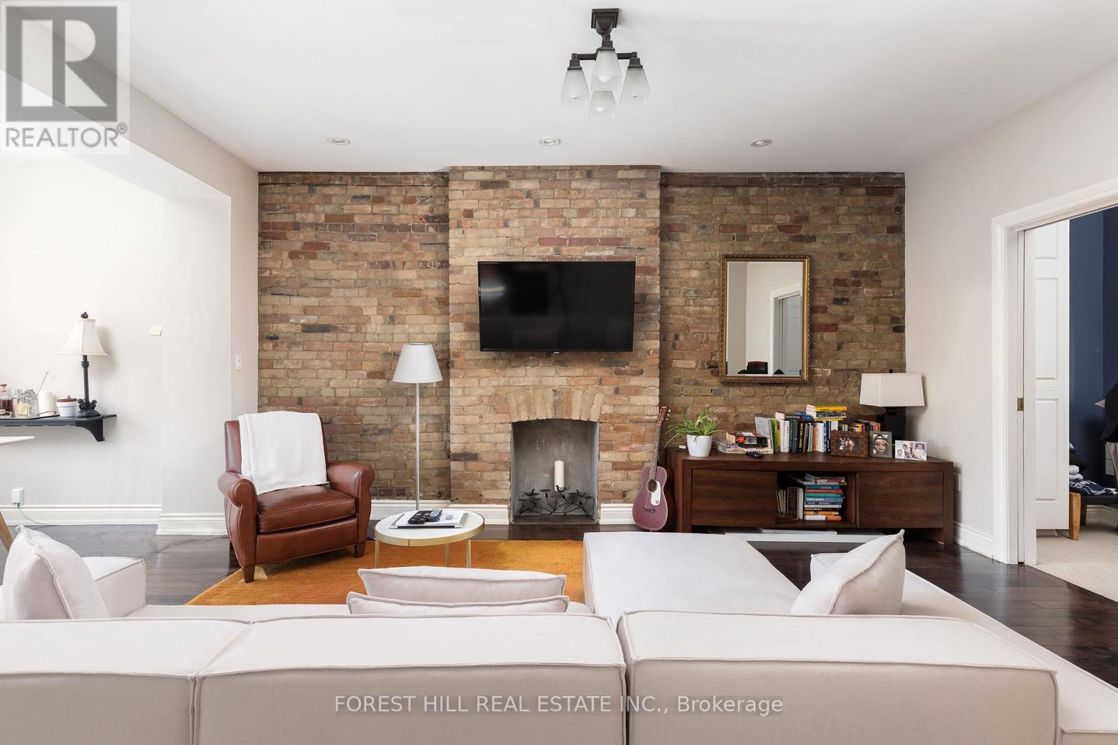 105 BALMORAL AVENUE, Toronto (Yonge-St. Clair) — photo 3