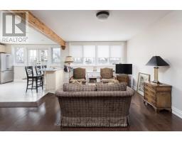 Living room - 105 Balmoral Avenue, Toronto, ON M4V1J5 Photo 13