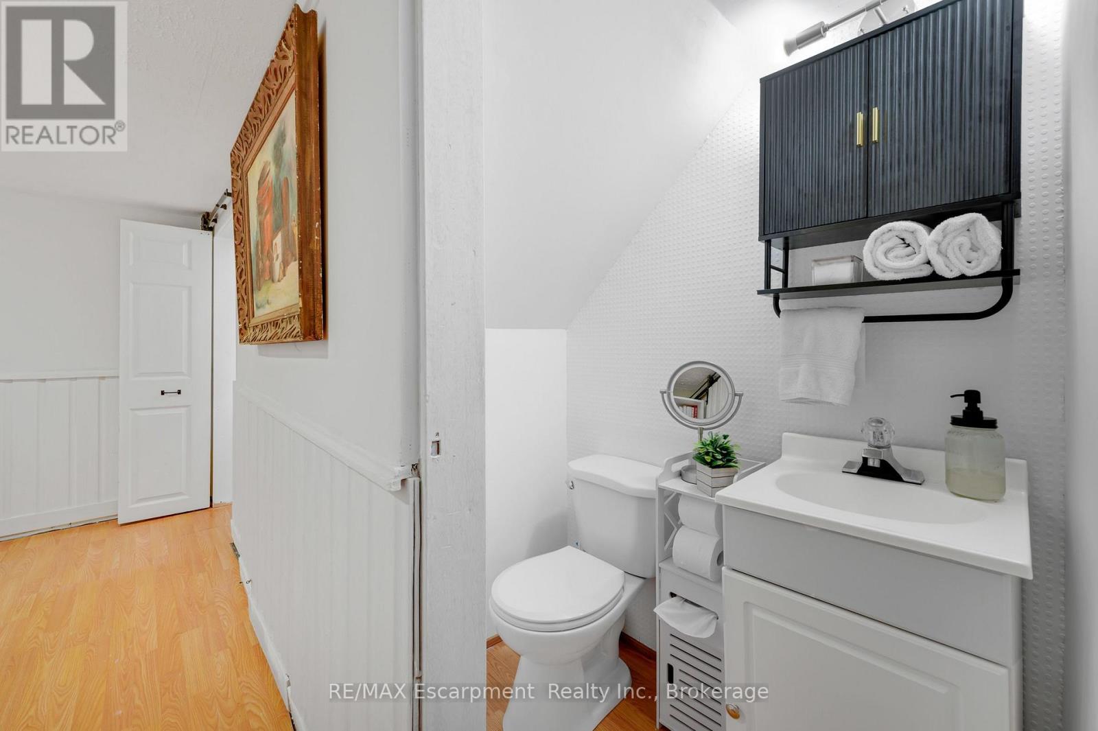 10 GOLDFINCH ROAD - 28