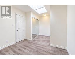 Upper - 843 Danforth Avenue, Toronto, ON M4J1L2 Photo 21