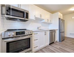 Upper - 843 Danforth Avenue, Toronto, ON M4J1L2 Photo 9
