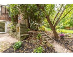 30 Barbara Crescent, Toronto, ON M4C3B2 Photo 42