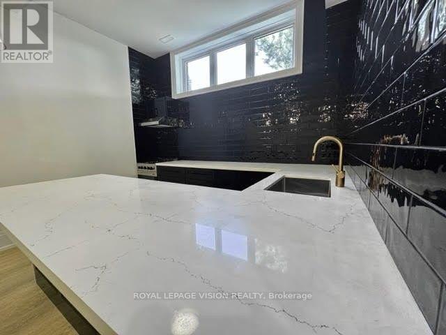 732 WEST SHORE BOULEVARD, Pickering (West Shore) — photo 8