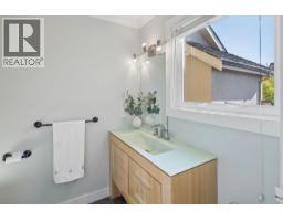 3 230 W 15th Street, North Vancouver, BC V7M1S2 Photo 24