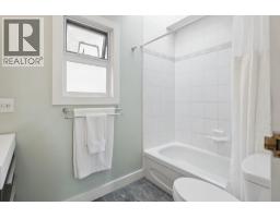 3 230 W 15th Street, North Vancouver, BC V7M1S2 Photo 28