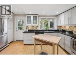 3 230 W 15th Street, North Vancouver, BC V7M1S2 Photo 8