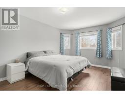 1216 Fox Hill Street, Innisfil, ON L9S4Y5 Photo 11