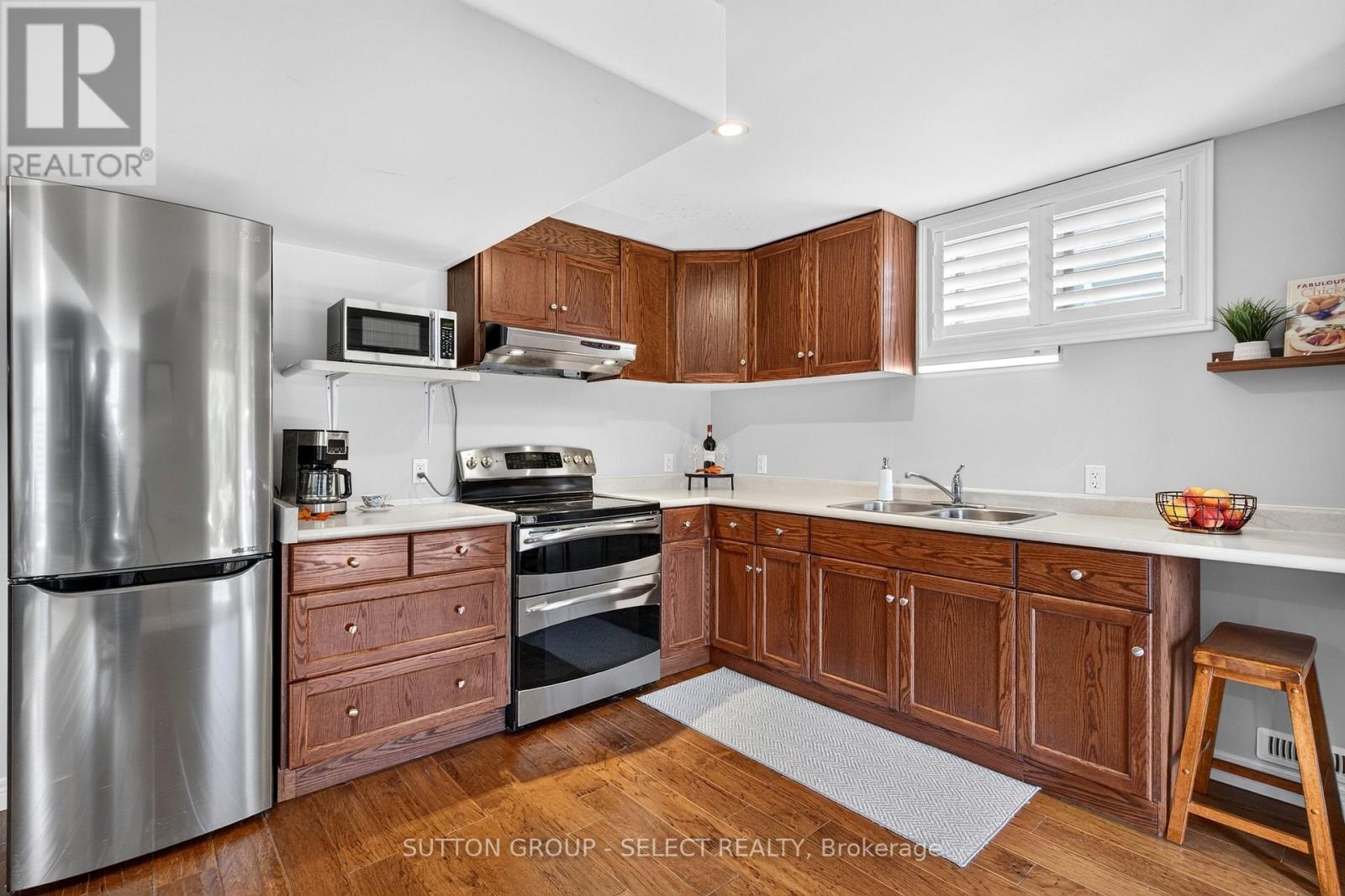 1653 CEDARCREEK CRESCENT - Image 28