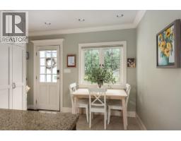 438 Fourth Street, New Westminster, BC V3L2V4 Photo 12