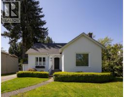 438 Fourth Street, New Westminster, BC V3L2V4 Photo 32