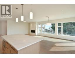 5112 Chapman Road, Sechelt, BC V7Z0G4 Photo 11