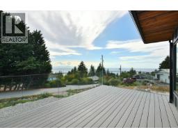5112 Chapman Road, Sechelt, BC V7Z0G4 Photo 12