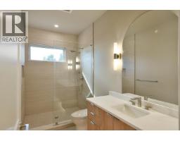 5112 Chapman Road, Sechelt, BC V7Z0G4 Photo 17