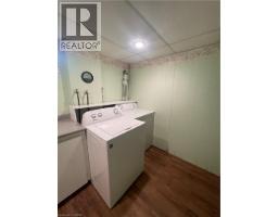 23 Woodsview Avenue, Grimsby, ON L3M3S7 Photo 13