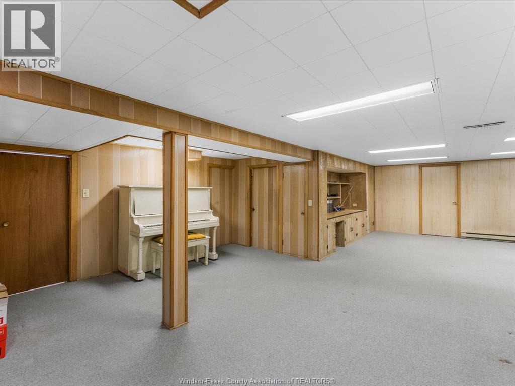 2214 VICTORIA AVENUE - Image 30