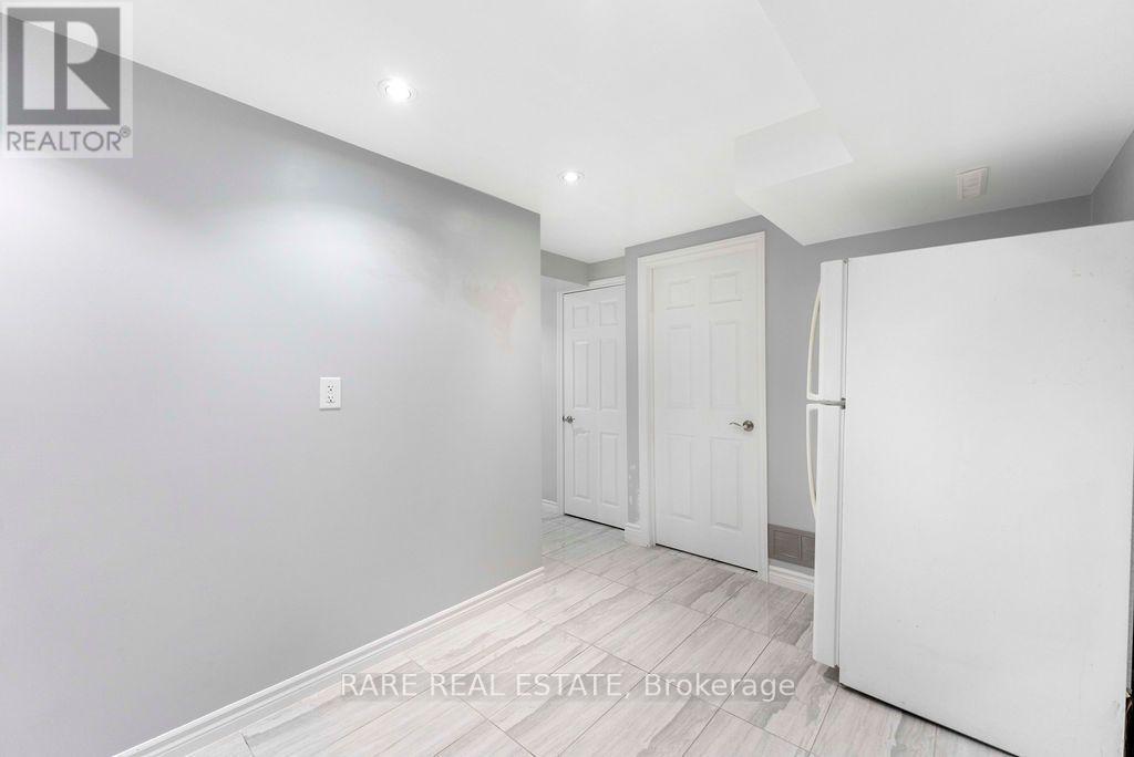 LOWER - 733 EAGLEMOUNT CRESCENT, Mississauga (Erindale) — photo 11