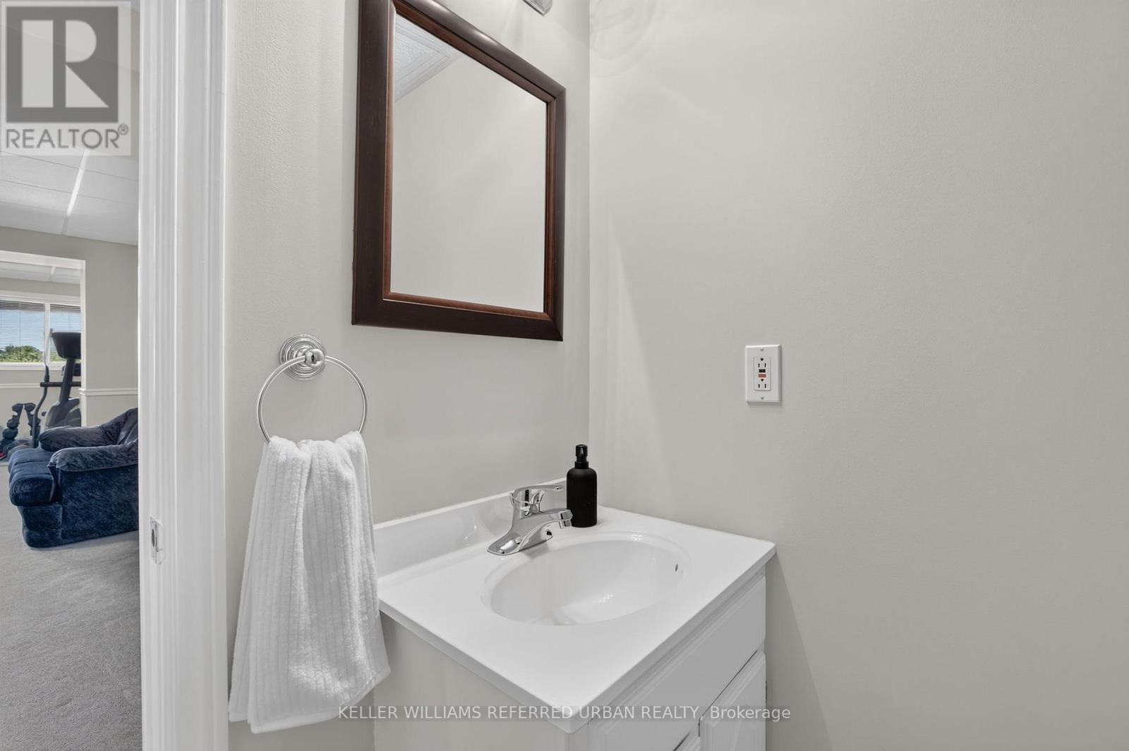 27 SUMMER VALLEY DRIVE - Image 35
