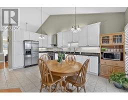 27 Summer Valley Drive, Brampton, ON L6Z4V6 Photo 13