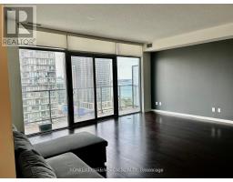 2016 - 105 The Queensway Street, Toronto, ON M6S5B5 Photo 8
