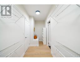 1831 Pagehurst Avenue, Mississauga, ON L4X1Y4 Photo 39