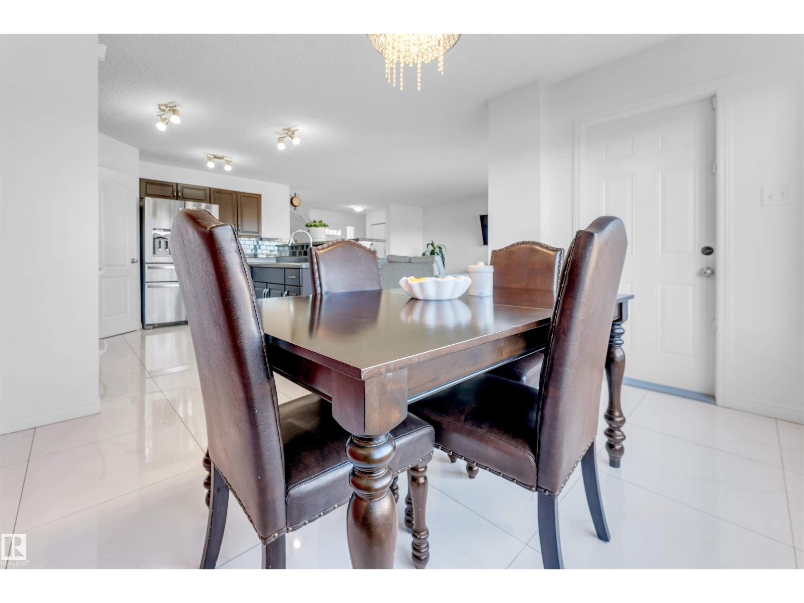 3908 166 AV NW - Image 20