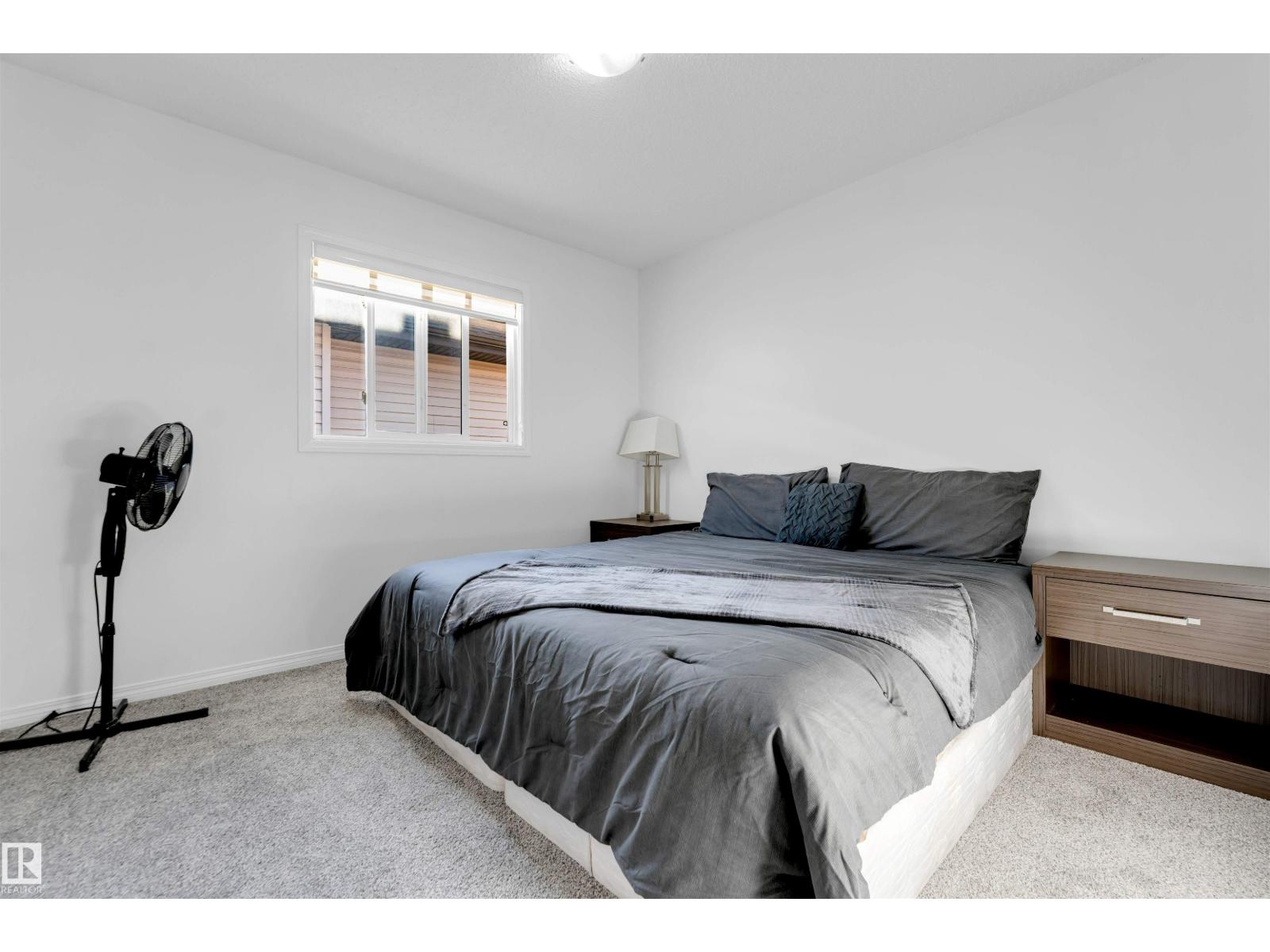 3908 166 AV NW - Image 32