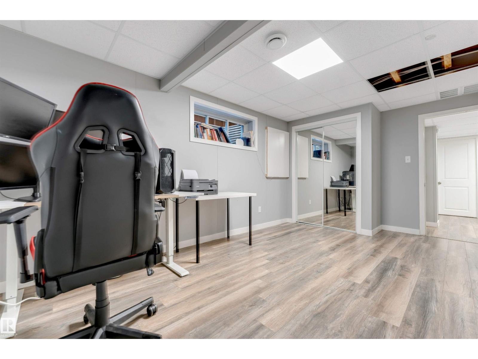 3908 166 AV NW - Image 43
