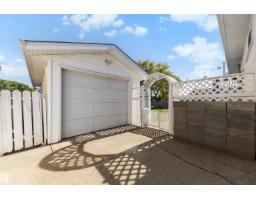 9703 104 St, Morinville, AB T8R1C9 Photo 28