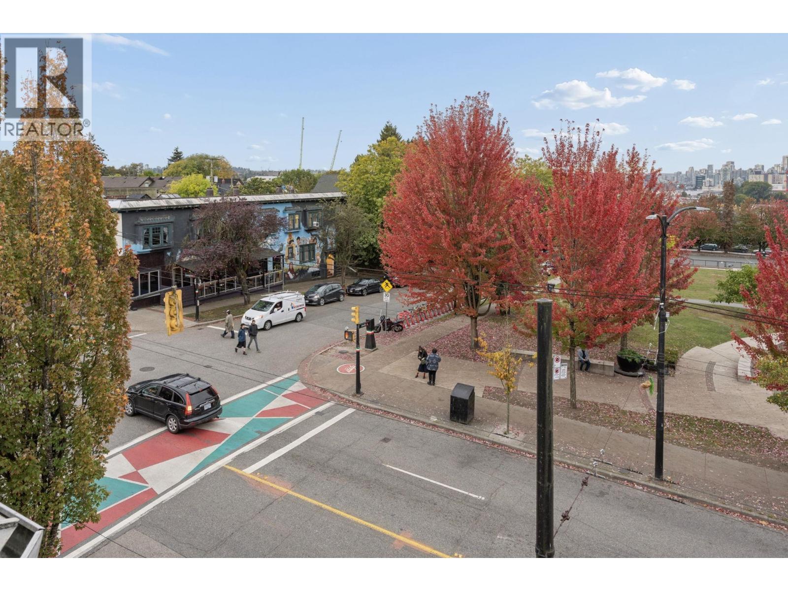 Photo of 305 1707 CHARLES STREET 29