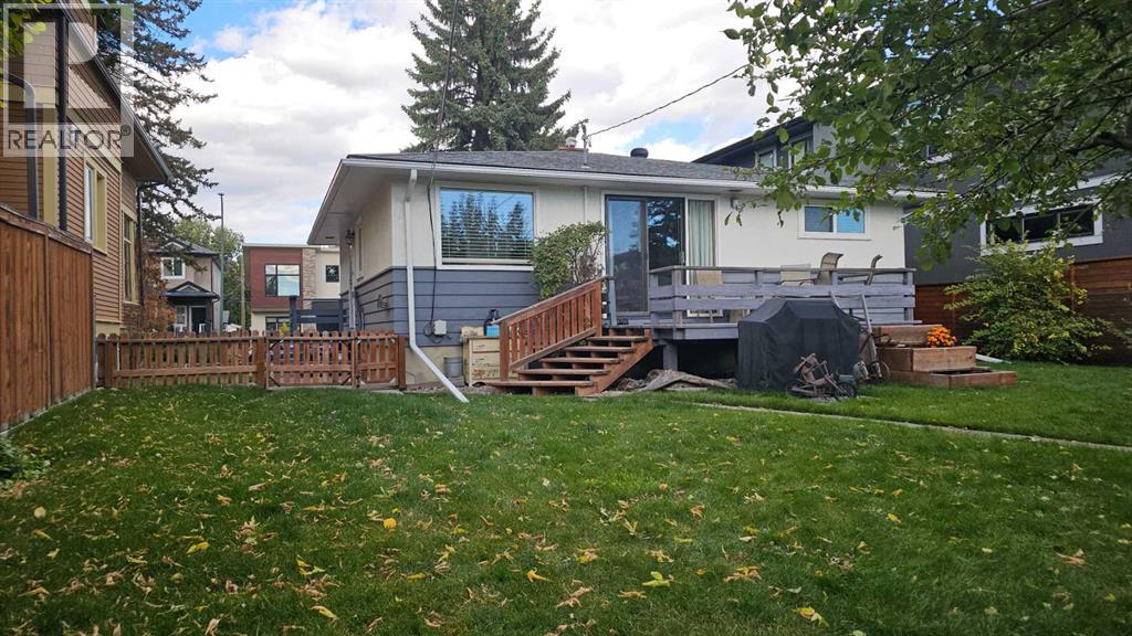 1905 32 Avenue SW - photo 11