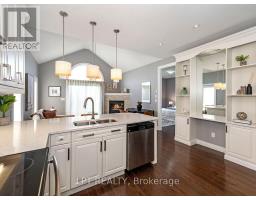 Loft - 1 Dorchester Boulevard S, St  Catharines, ON L2M0B8 Photo 10