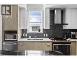 1770 Richter Street Unit# Ph 18, Kelowna, BC V1Y0E6 Photo 13