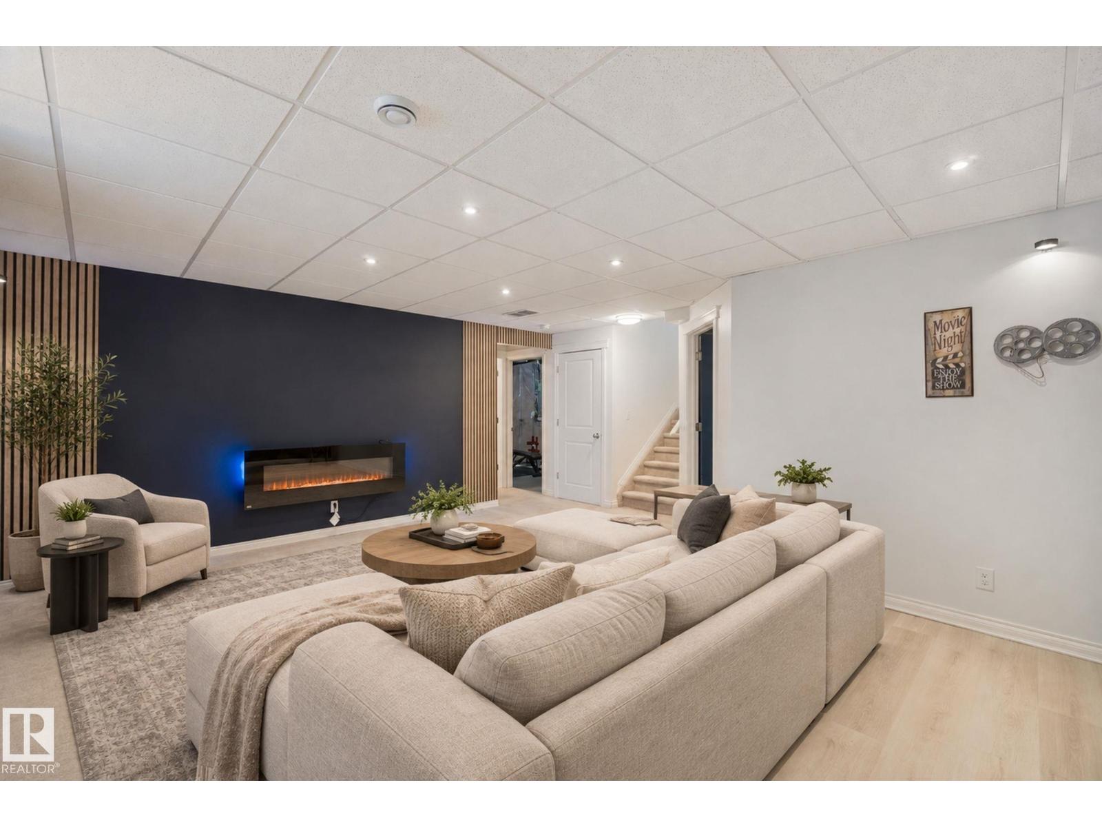628 FOXTAIL LN - 10