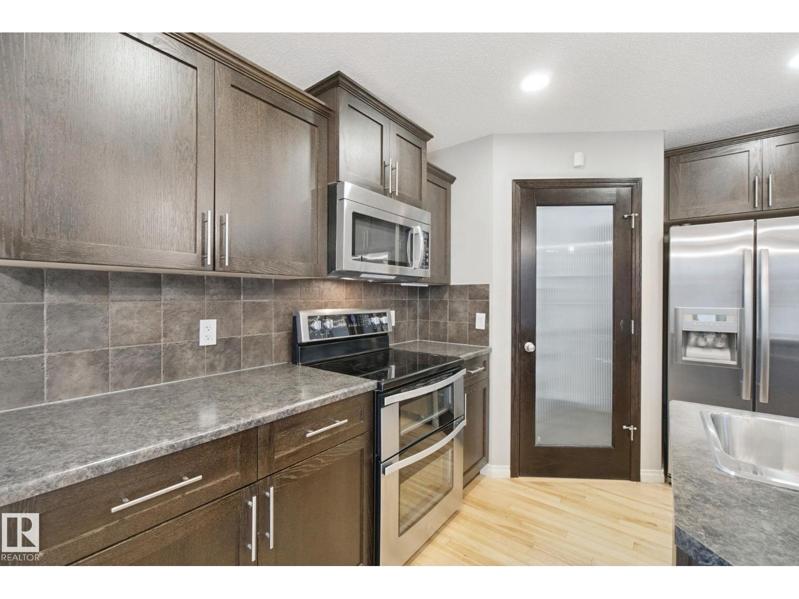 628 FOXTAIL LN - 14