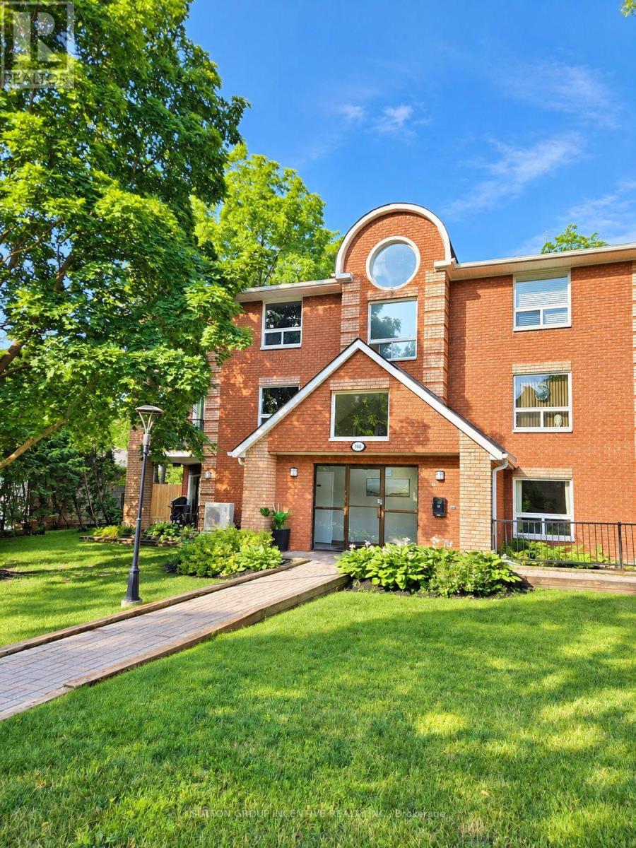 #204 166 OWEN STREET - 1